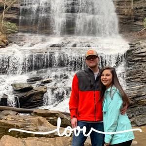 Meet your Posher, Claire